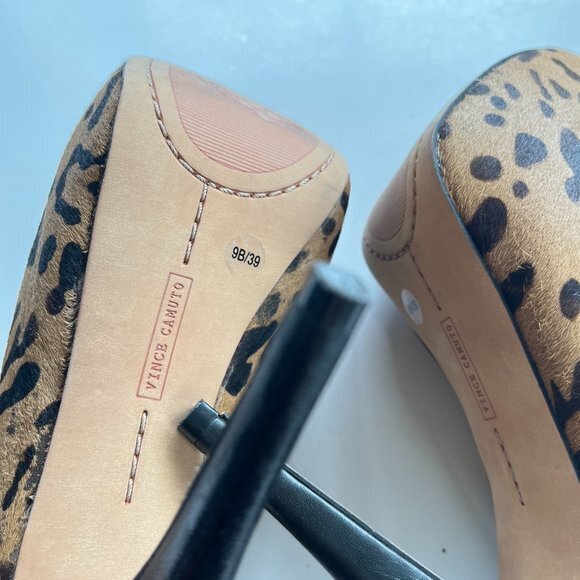 Vince Camuto Brown Jerrell Leopard Platform Boots/ - Picture 10 of 10